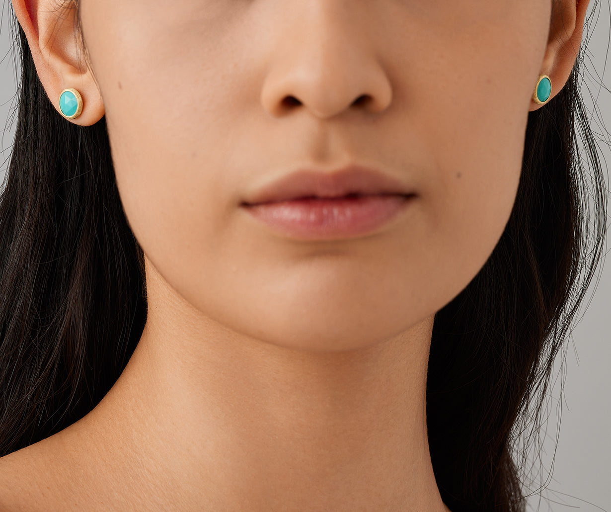 Outlet Yellow Gold Turquoise Studs