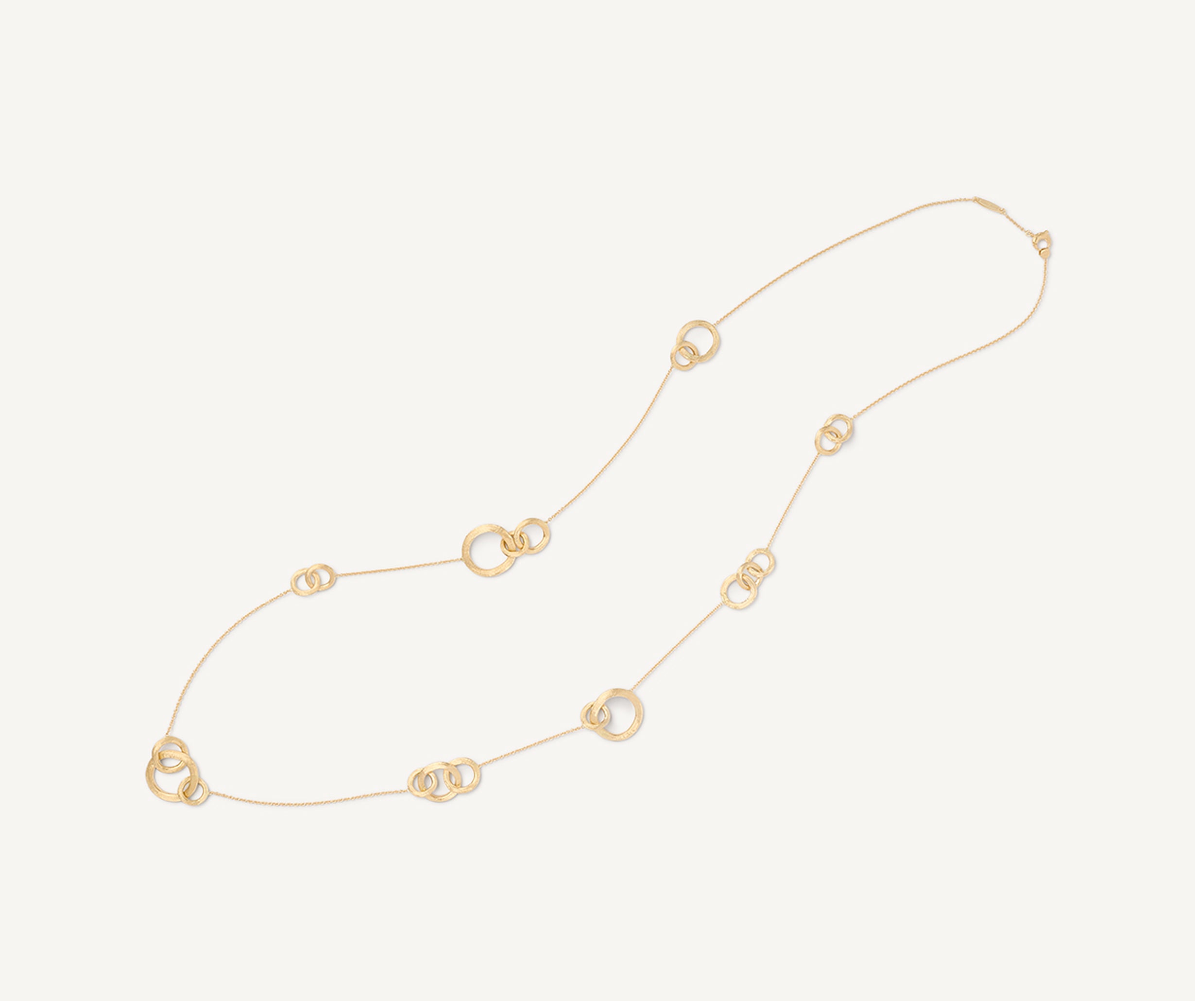 Necklace in 18K yellow gold (750°/°°) set with a small s…