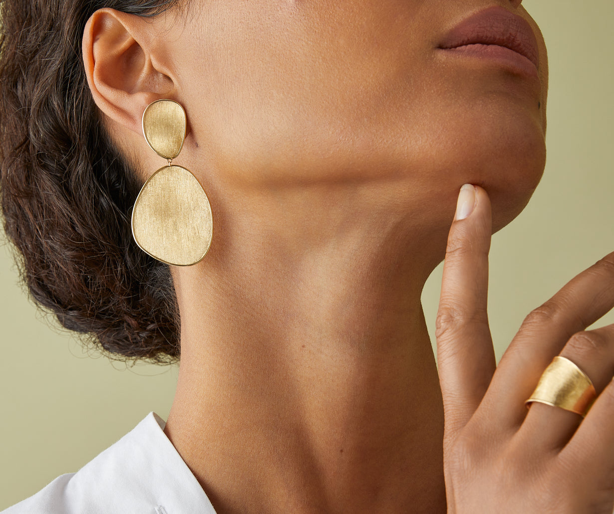18K Yellow Gold Petal Earrings, 2.4