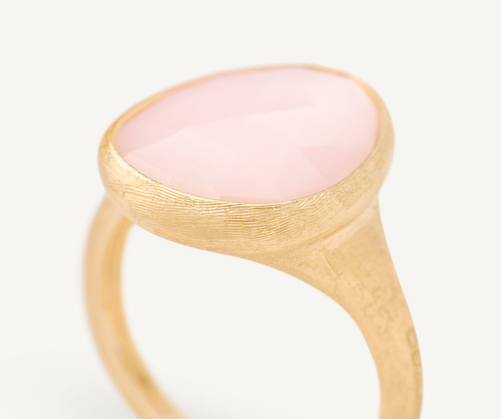 LUNARIA 18K Yellow Gold Ring with Opal