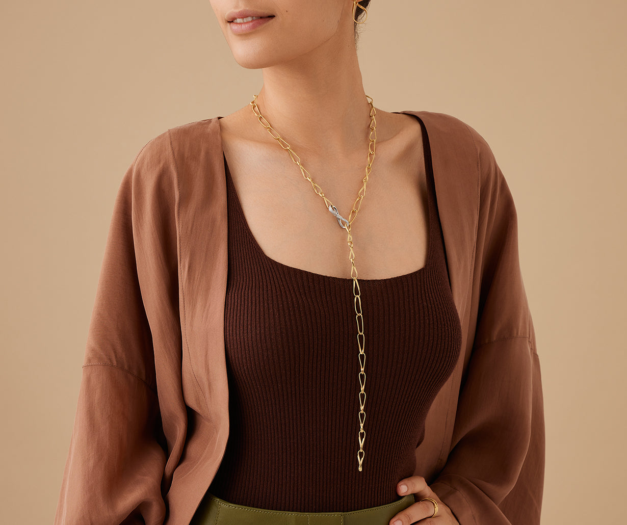 18K Gold Twisted Coil Lariat Necklace with Diamond Clasp