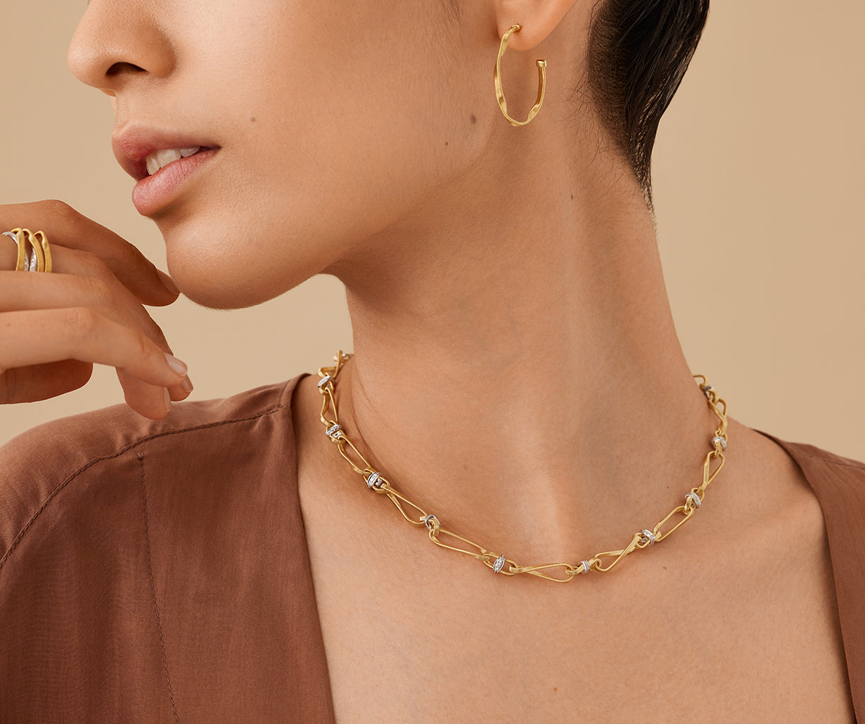 18K Yellow Gold Twisted Coil Link Necklace with Diamonds – Marco