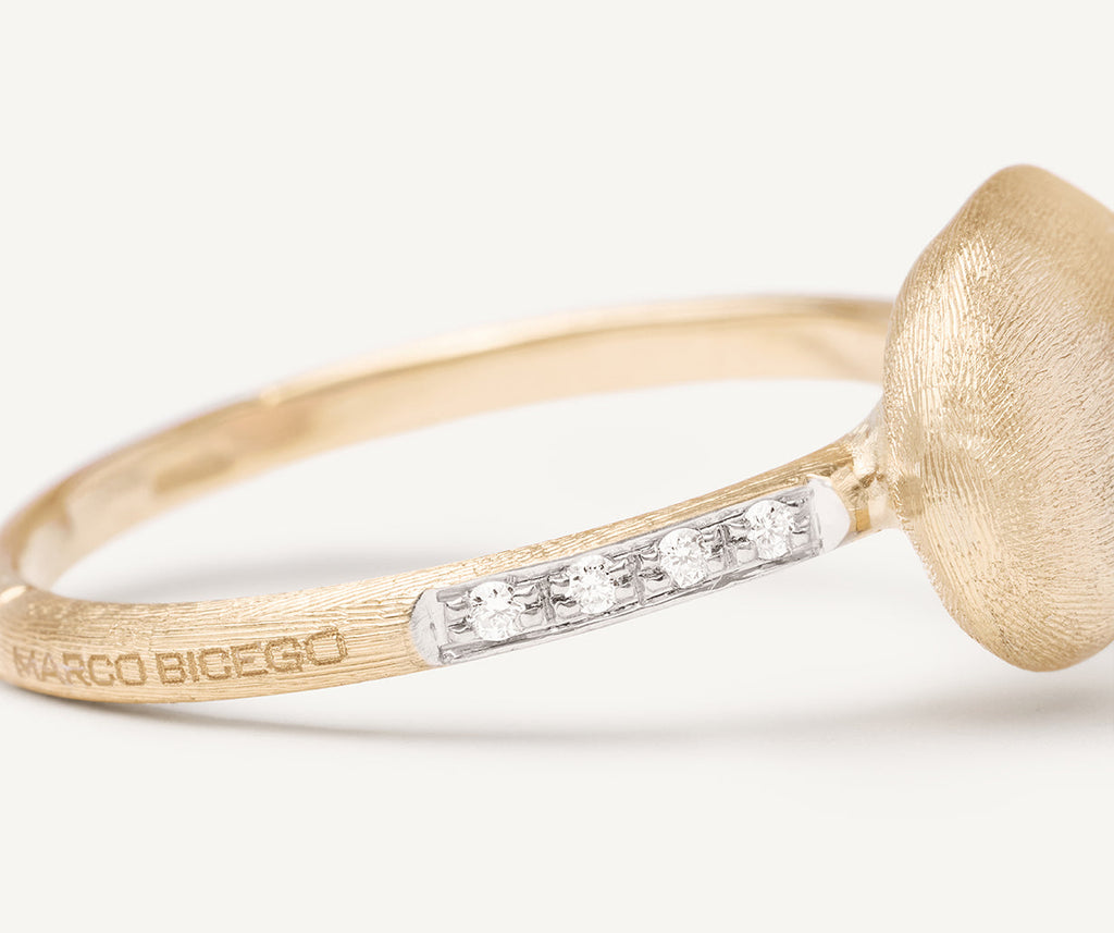 SIVIGLIA 18K Yellow Gold Horizontal Ring with Diamonds